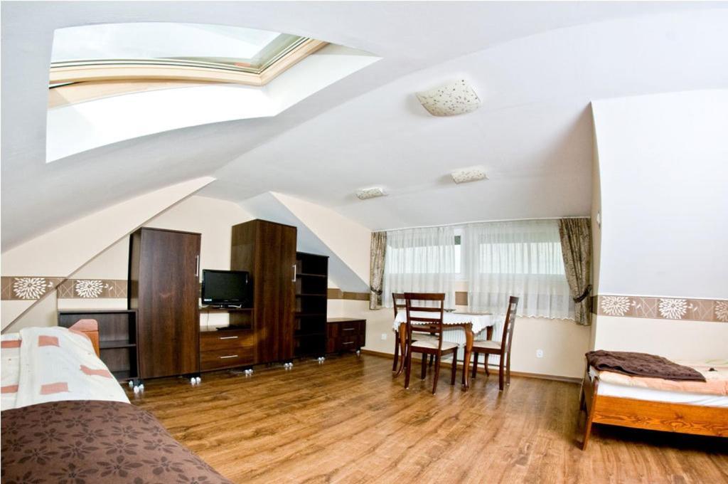 Noclegi Zlota Rybka Thorn Zimmer foto