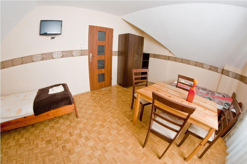 Noclegi Zlota Rybka Thorn Zimmer foto