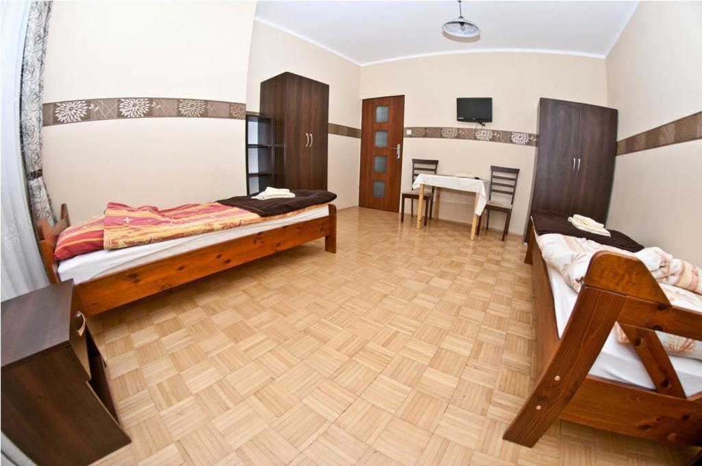 Noclegi Zlota Rybka Thorn Zimmer foto